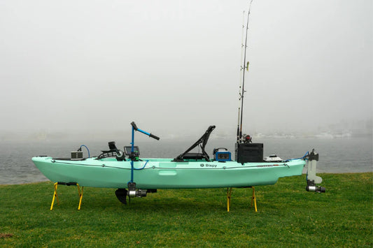 Hoodoo kayak with a Bixpy motor attached